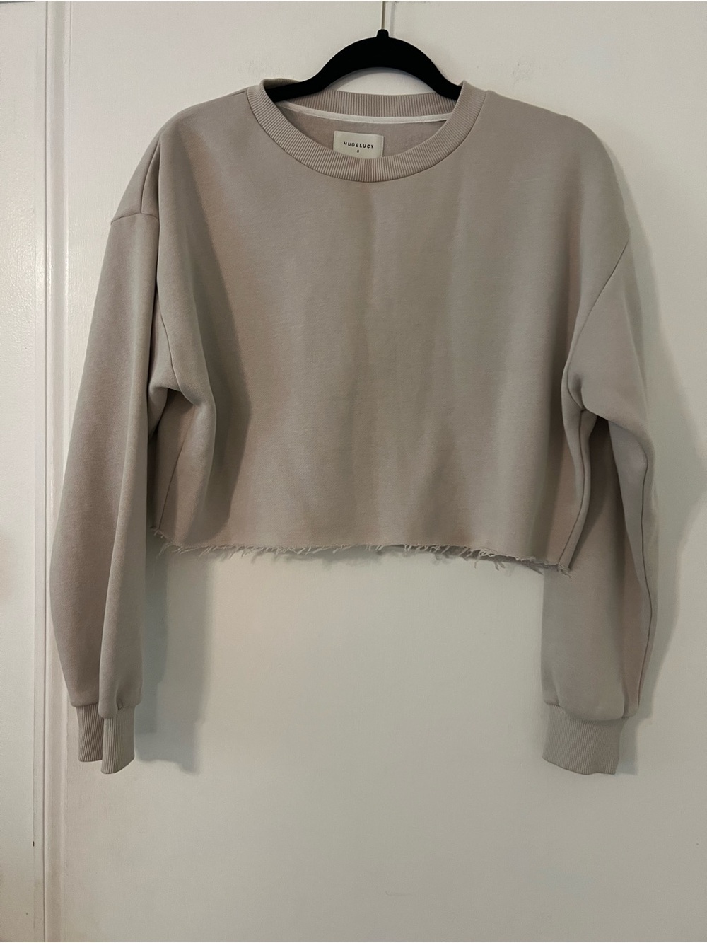 Nude Lucy Cropped Raw Hem Crewneck Sweatshirt Neutral Beige size S (Y100)